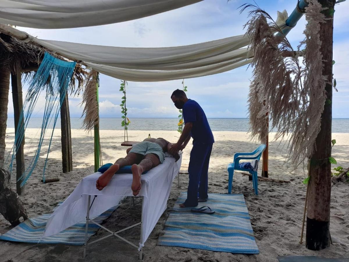 Hostal Velero Relax Guachaca Eksteriør bilde