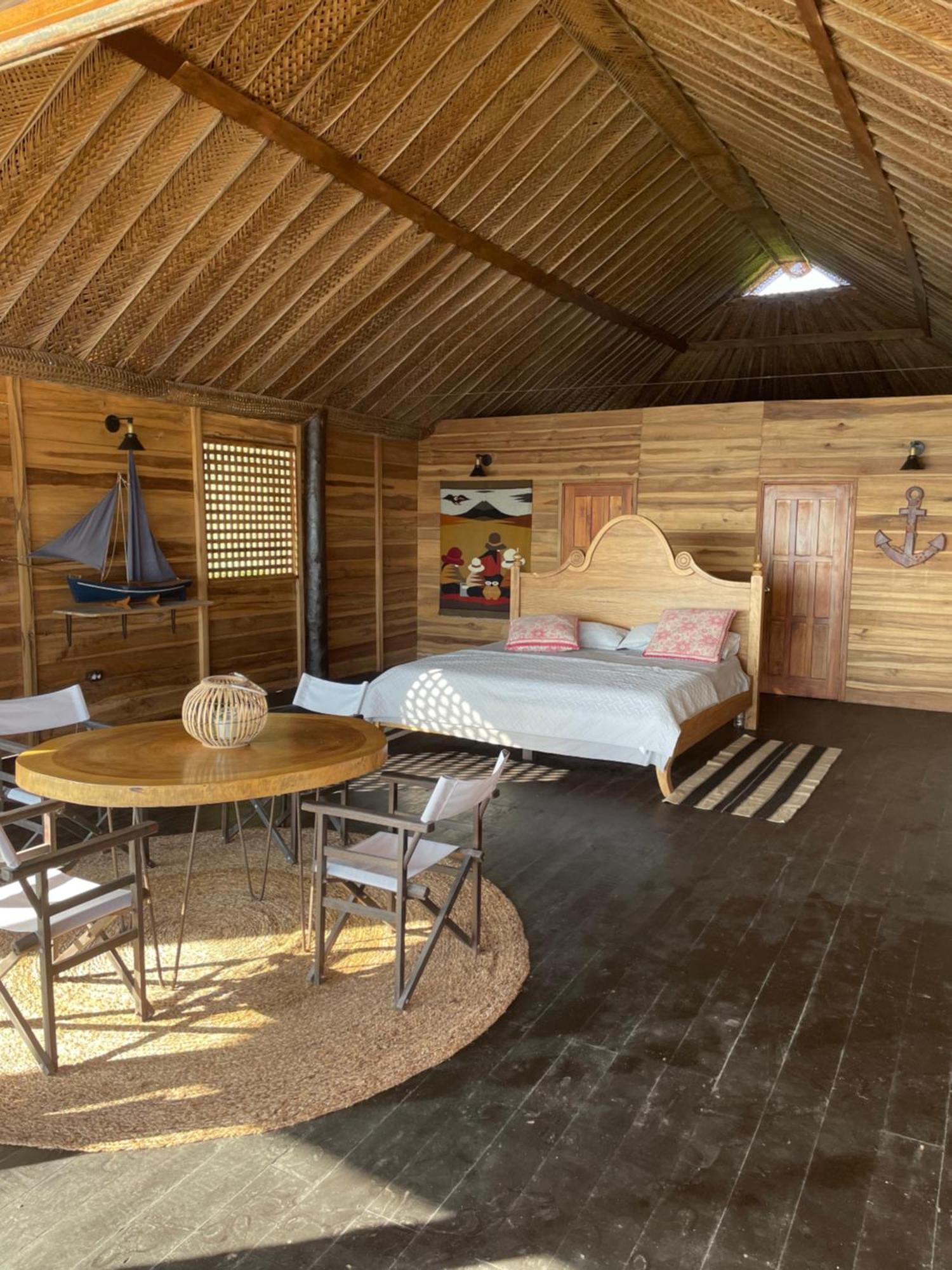 Hostal Velero Relax Guachaca Eksteriør bilde