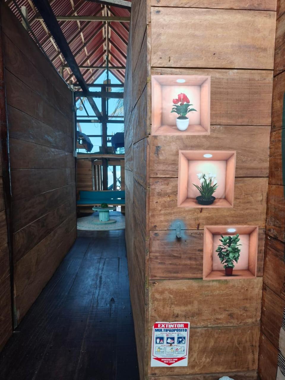 Hostal Velero Relax Guachaca Eksteriør bilde